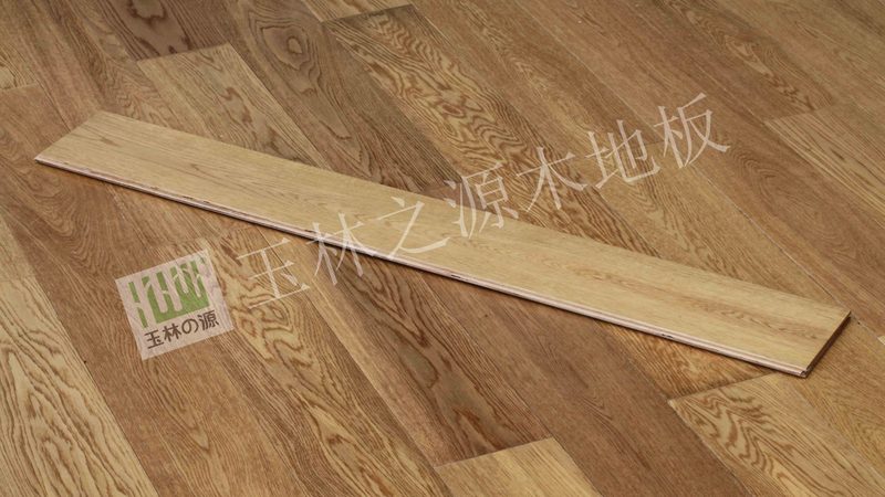 中式原木门雕花：古典韵味与现代审美的碰撞